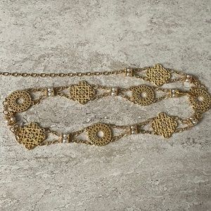 Gold belt with pearls